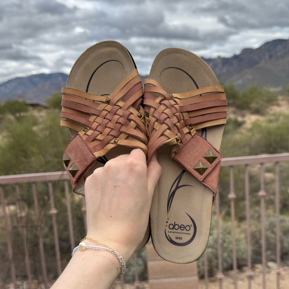 ABEO Biomechanical Woven Leather Slide Sandals | Women’s 8
